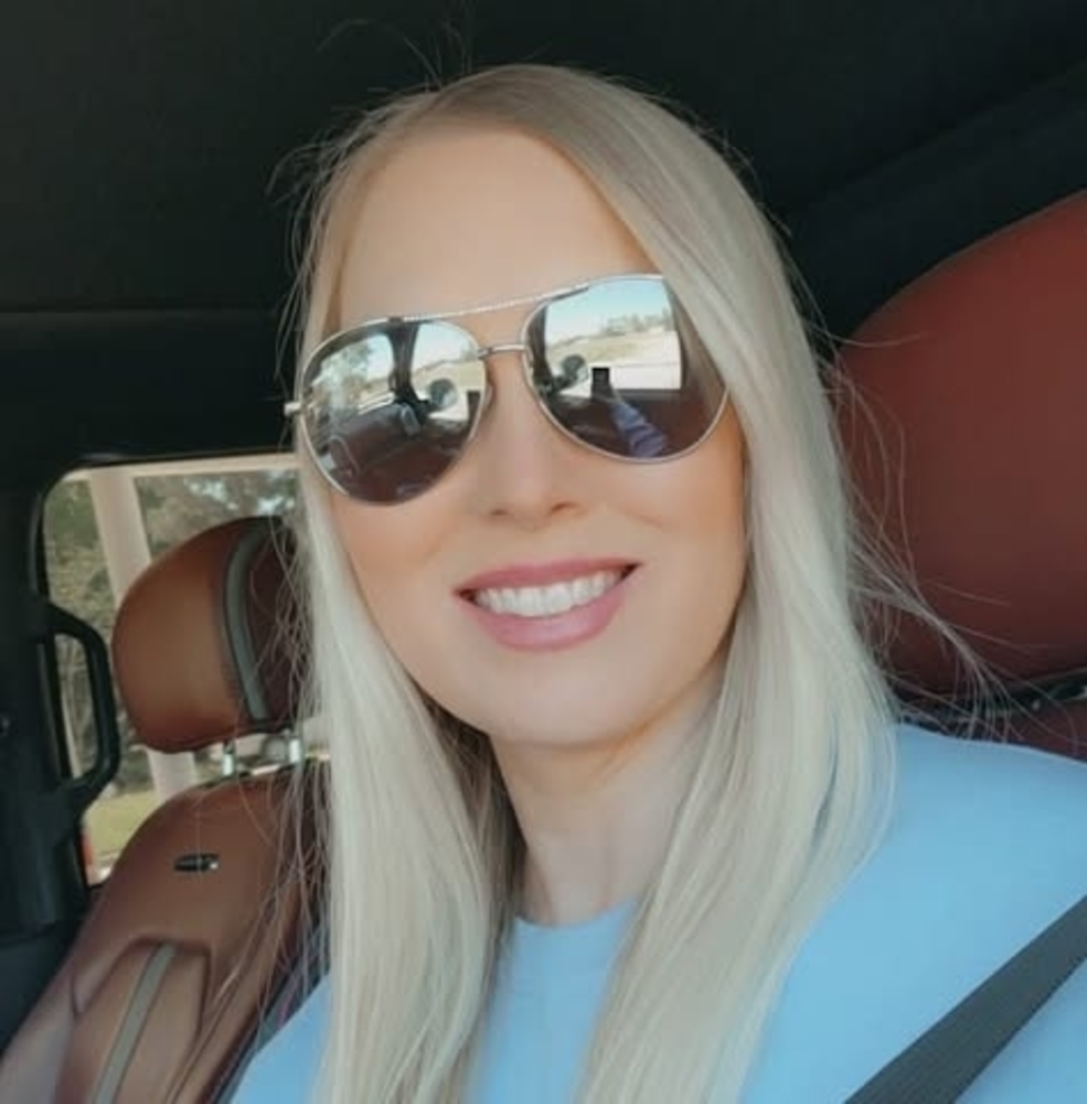 Meet your Posher, Shannon